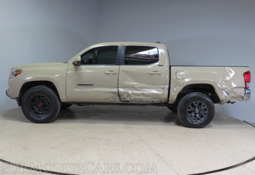 2017 Toyota Tacoma - Image 6