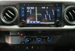 2017 Toyota Tacoma - Image 36