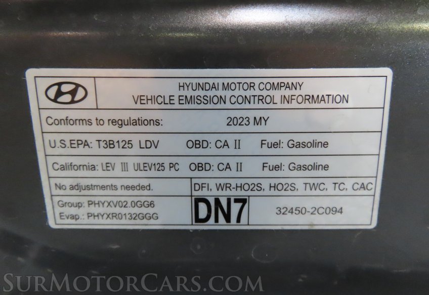 2023 Genesis G70 - Image 59