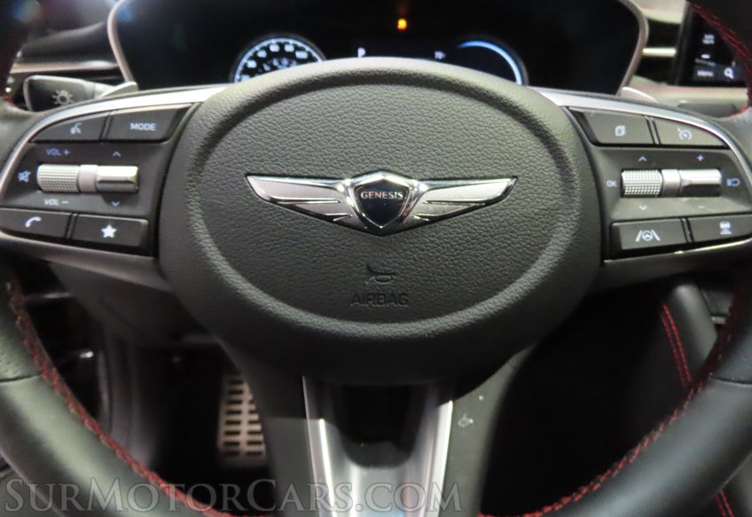 2023 Genesis G70 - Image 37
