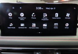 2023 Genesis G70 - Image 34