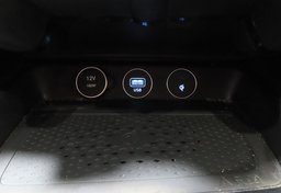 2023 Genesis G70 - Image 43