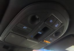 2023 Genesis G70 - Image 39