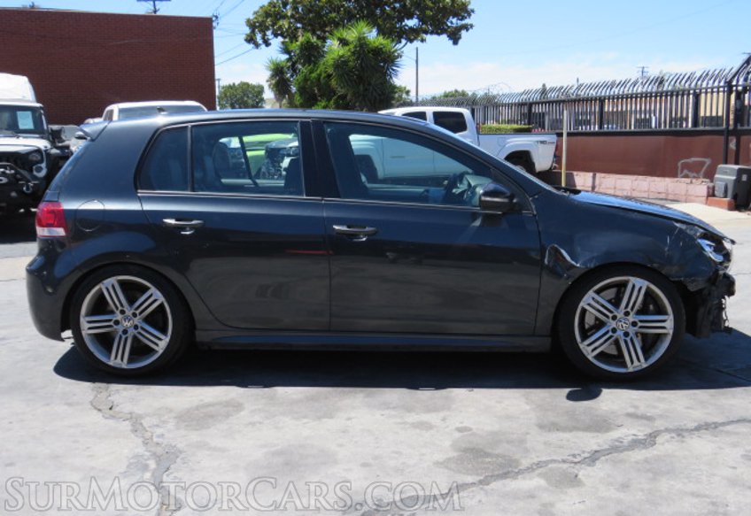 2013 Volkswagen Golf R - Image 6