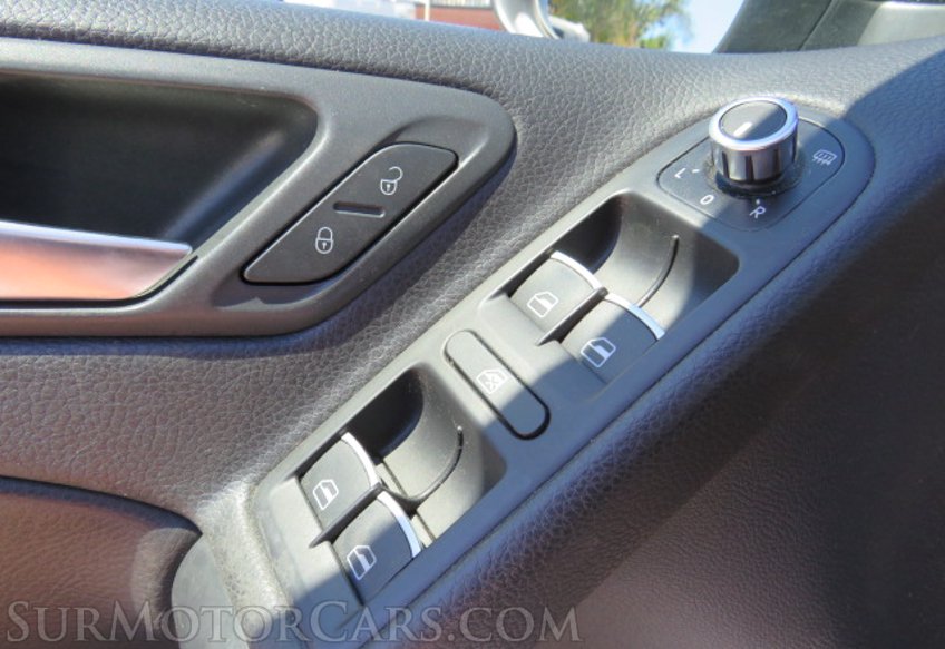 2013 Volkswagen Golf R - Image 44