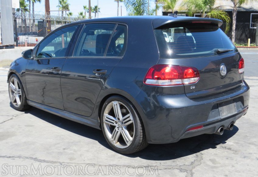 2013 Volkswagen Golf R - Image 9