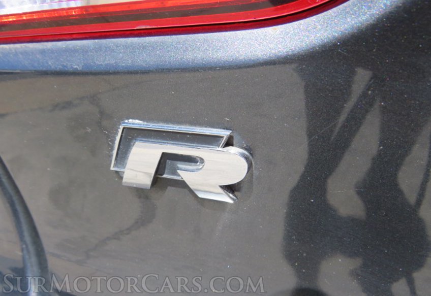 2013 Volkswagen Golf R - Image 17