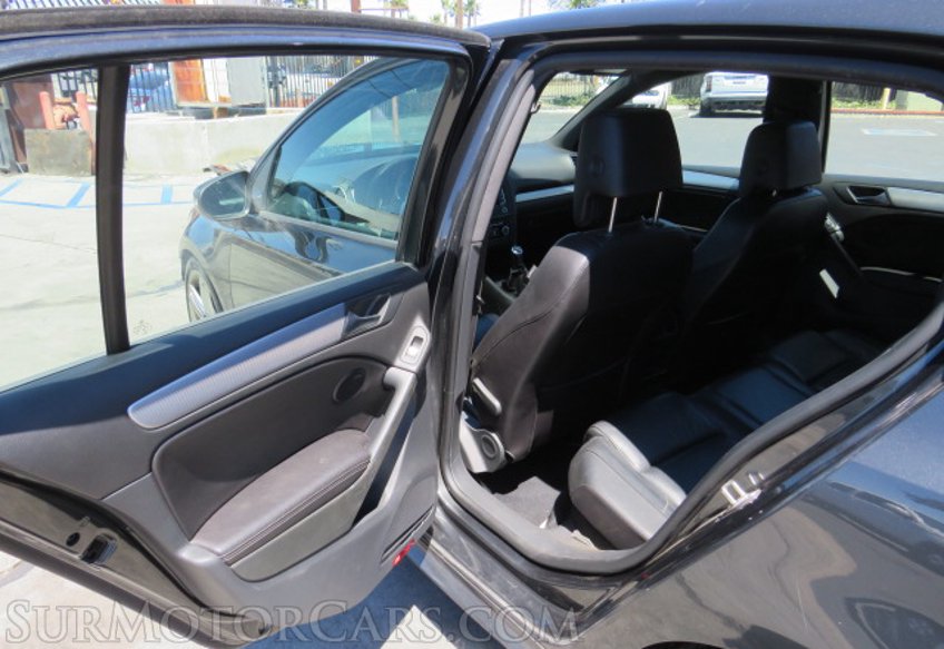 2013 Volkswagen Golf R - Image 22