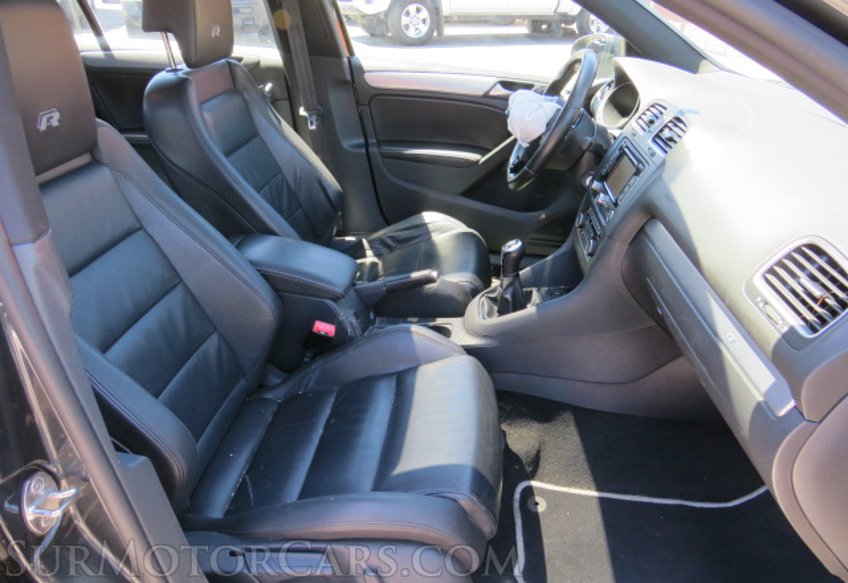 2013 Volkswagen Golf R - Image 27