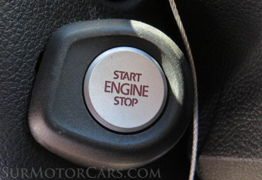 2013 Volkswagen Golf R - Image 36