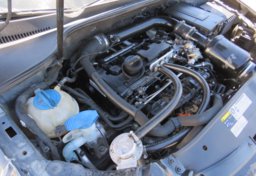 2013 Volkswagen Golf R - Image 50