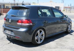 2013 Volkswagen Golf R - Image 10