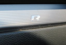 2013 Volkswagen Golf R - Image 39