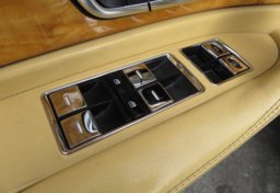 2005 Bentley Continental - Image 35