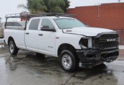 2022 Ram 2500 - Image 4