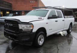 2022 Ram 2500 - Image 3