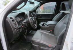 2022 Ram 2500 - Image 25