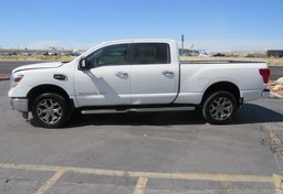 2018 Nissan Titan XD - Image 9