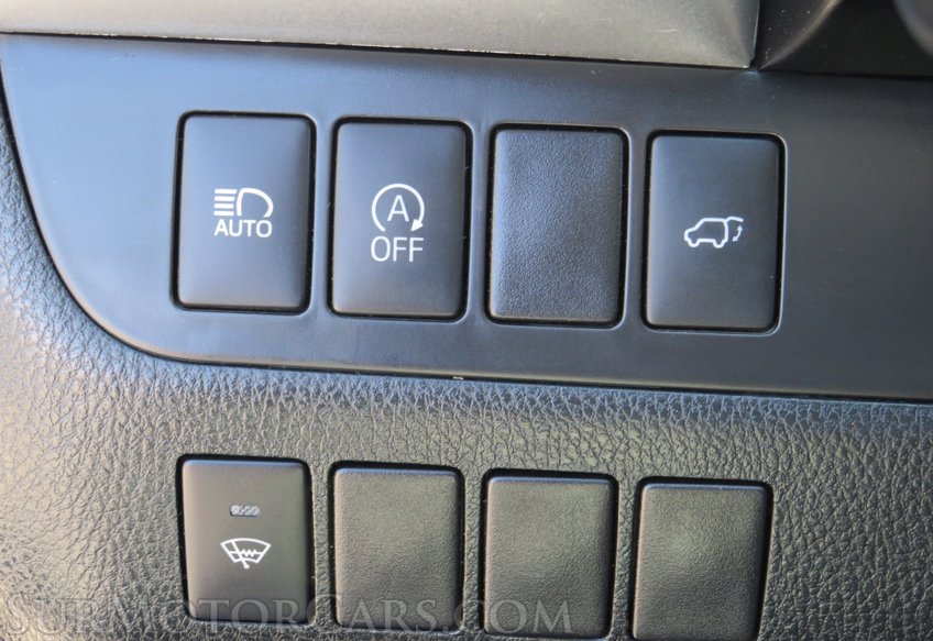 2017 Toyota Highlander - Image 44