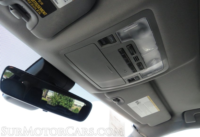 2017 Toyota Highlander - Image 46