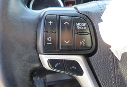 2017 Toyota Highlander - Image 35