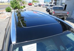 2017 Toyota Highlander - Image 17