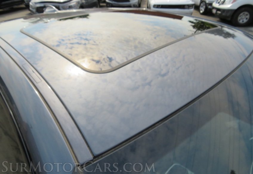 2021 BMW 3 Series - Image 14