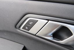 2021 BMW 3 Series - Image 42