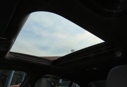 2021 BMW 3 Series - Image 33