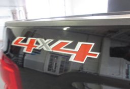 2017 Chevrolet Silverado 1500 - Image 23