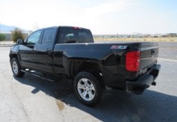 2017 Chevrolet Silverado 1500 - Image 8