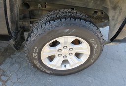 2017 Chevrolet Silverado 1500 - Image 49