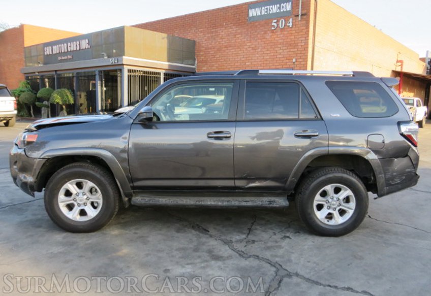 2022 Toyota 4Runner - Image 5