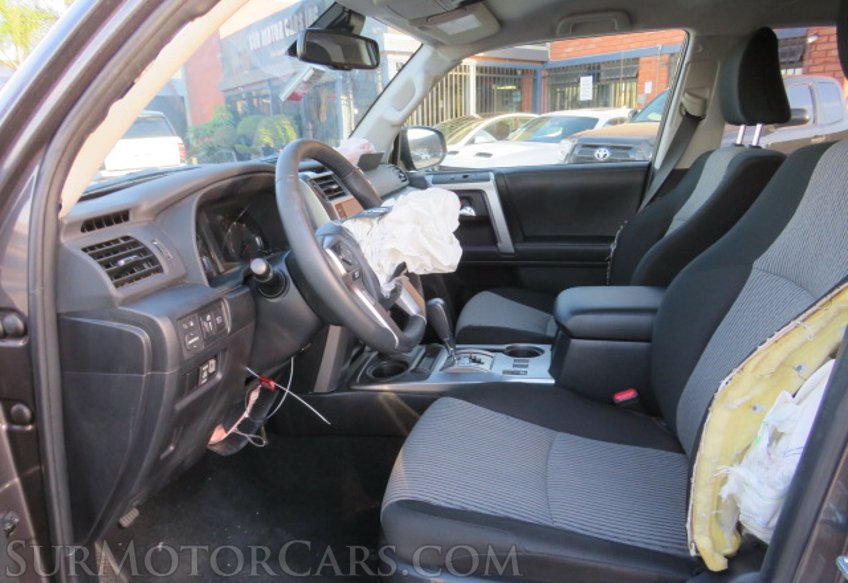 2022 Toyota 4Runner - Image 25