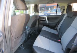 2022 Toyota 4Runner - Image 29