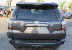 2022 Toyota 4Runner - Image 11