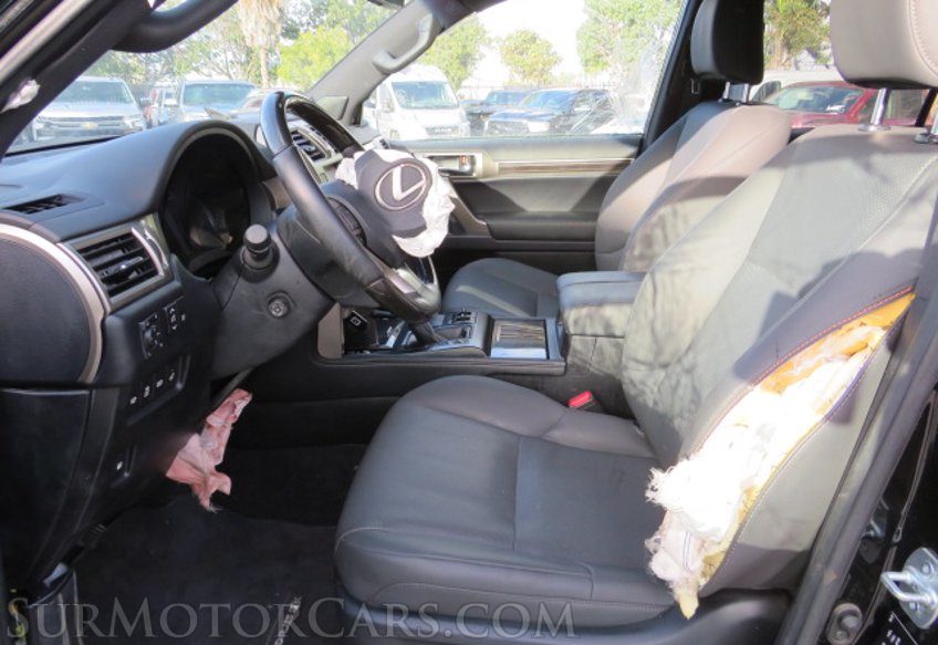 2021 Lexus GX - Image 25