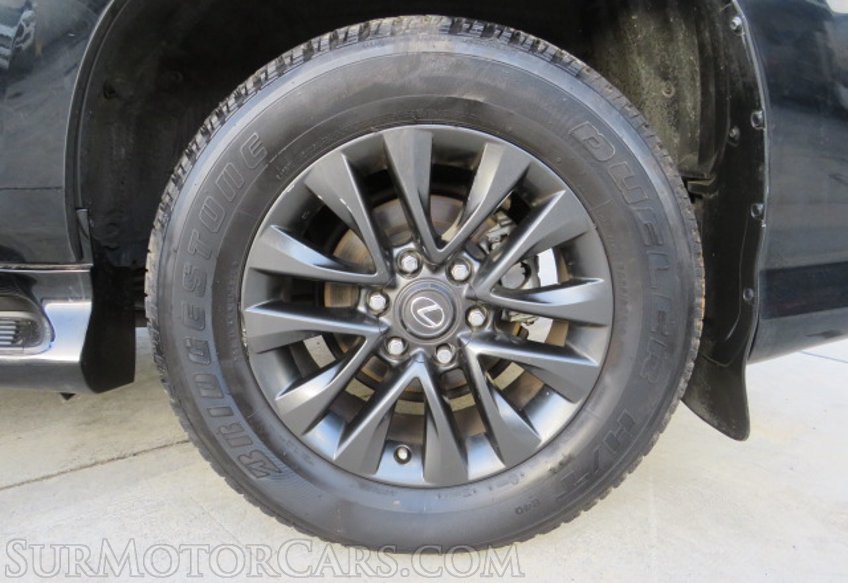 2021 Lexus GX - Image 18