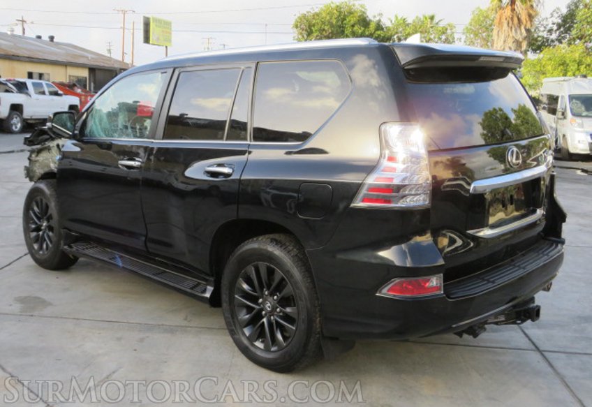 2021 Lexus GX - Image 9