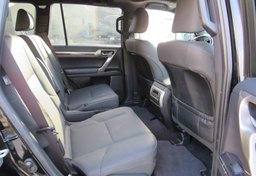 2021 Lexus GX - Image 28