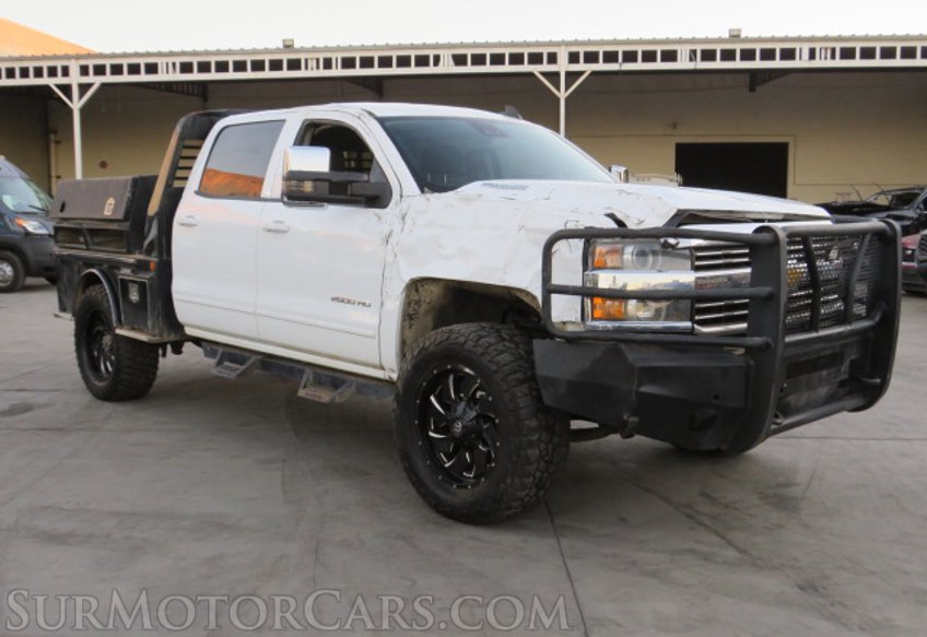 2016 Chevrolet Silverado 2500HD - Image 4