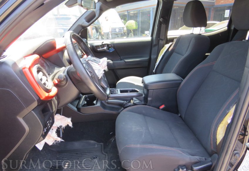 2019 Toyota Tacoma 4WD - Image 31