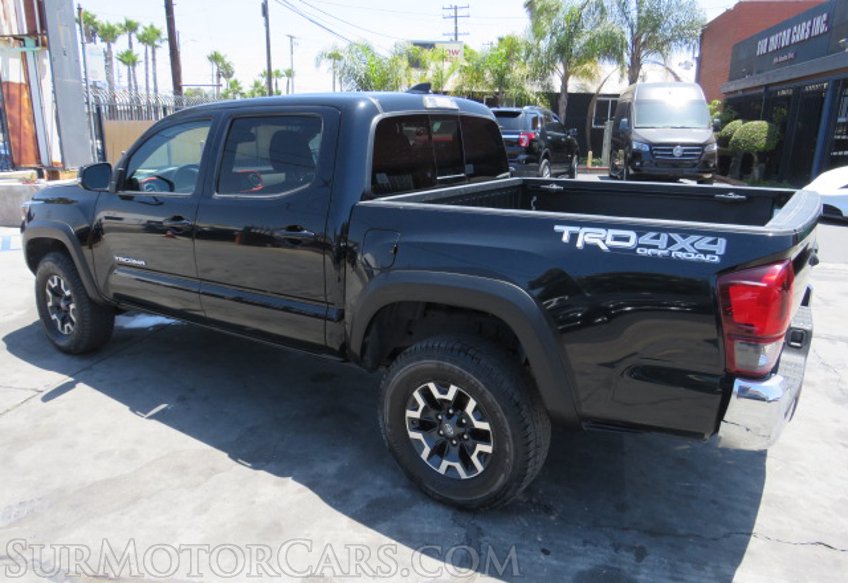 2019 Toyota Tacoma 4WD - Image 7