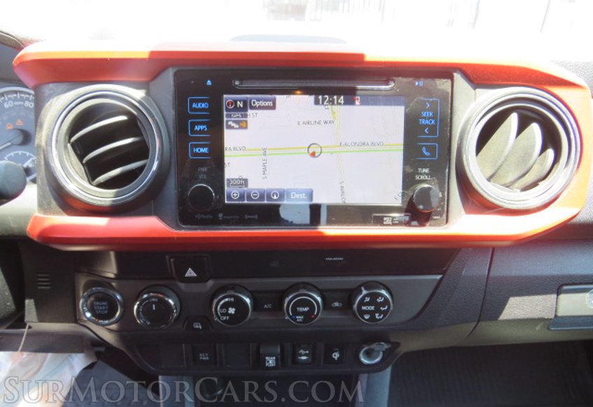 2019 Toyota Tacoma 4WD - Image 40