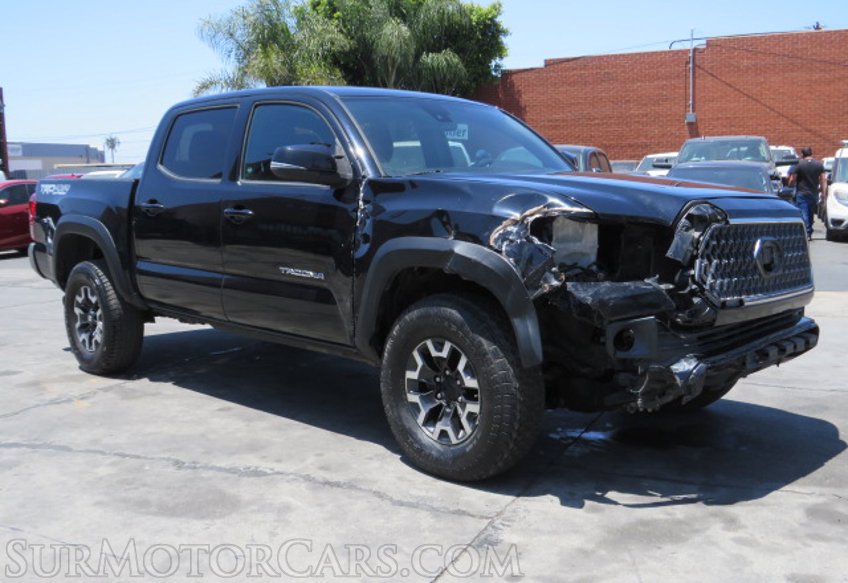 2019 Toyota Tacoma 4WD - Image 4