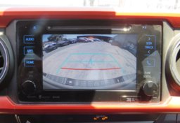 2019 Toyota Tacoma 4WD - Image 39