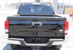 2019 Toyota Tacoma 4WD - Image 12