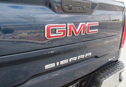 2020 GMC Sierra 1500 - Image 17