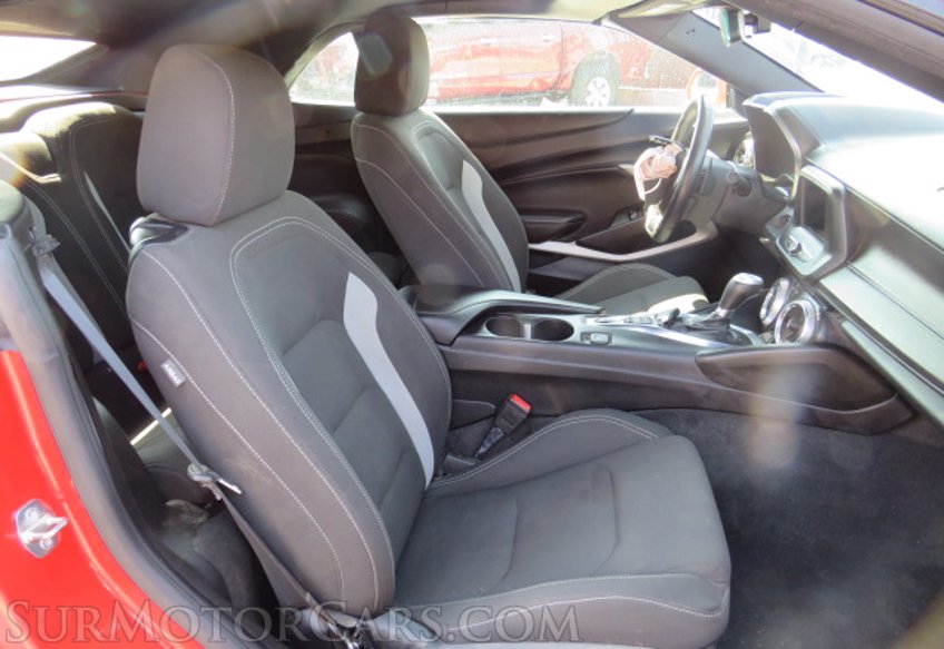 2020 Chevrolet Camaro - Image 27