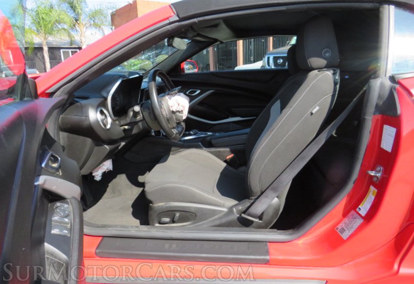 2020 Chevrolet Camaro - Image 24